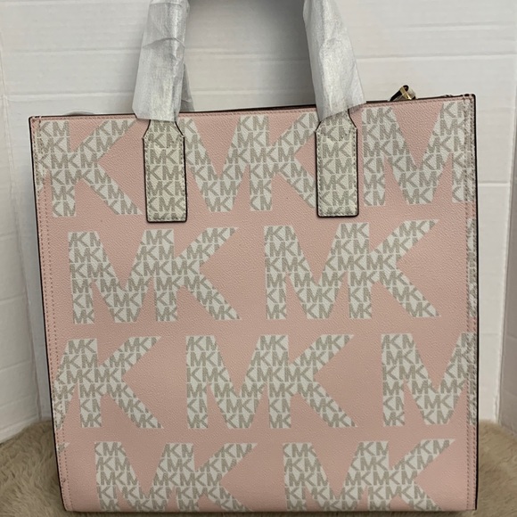 Michael Kors Kenly XL with removable leather strap Pink - Picture 2 of 4